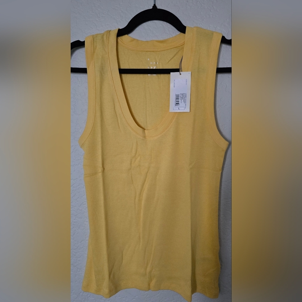 A New Day Womens Yellow Ribbed Tank Top - Size Large - NWT